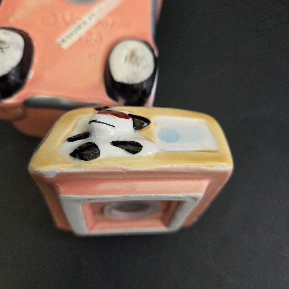 VANDOR Cowabunga Surfs Up Pelzman Unique Salt and Pepper Shaker Set 1988 - Picture 11 of 16